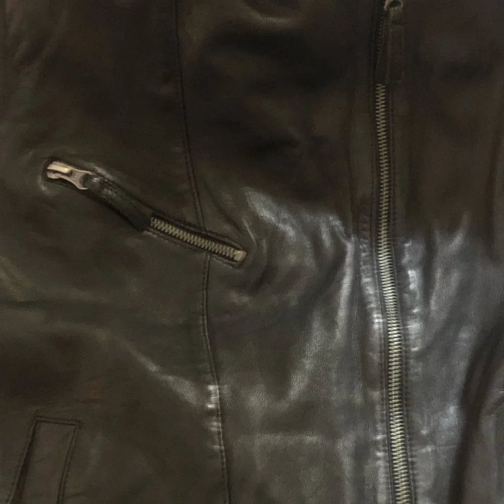 Treasure &Bond Black 100% Leather Vest Nordstrom Brand Biker Babe Women’s Small - Picture 3 of 14